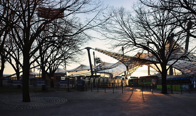 队配合和个 队配合和个