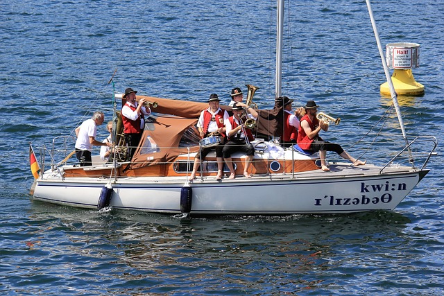 加盟湖人 加盟湖人